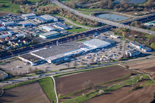 Real. Tankhof Fashion in Sinzheim im Bundesland Baden-Württemberg, Deutschland