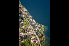 Wohnwagen und Zelte auf dem Campingplatz am Ufer des Bodensee im Ortsteil Goldbach in Überlingen im Bundesland Baden-Württemberg, Deutschland