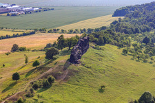 Großer Gegenstein/Steinschiff im Ortsteil Asmusstedt in Ballenstedt im Bundesland Sachsen-Anhalt, Deutschland