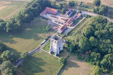 Schloß- Turm am Schloss Tour de l'Abbaye de Watten in Lille in Nord-Pas-de-Calais Picardie, Frankreich