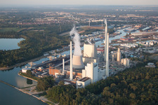 Luftbild von ENBW Kraftwerk am Rhein im Ortsteil Daxlanden in Karlsruhe im Bundesland Baden-Württemberg, Deutschland
