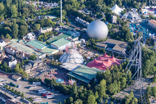 Freizeitzentrum - Vergnügungspark Europa-Park in Rust im Bundesland Baden-Württemberg, Deutschland von oben
