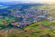 Ortsansicht von Norden im Ortsteil Stupferich in Karlsruhe im Bundesland Baden-Württemberg, Deutschland