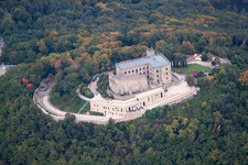 Drohnenbild von Ortsteil Diedesfeld in Neustadt an der Weinstraße im Bundesland Rheinland-Pfalz, Deutschland