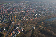 Drohnenaufname von Ortsteil Neudorf in Graben-Neudorf im Bundesland Baden-Württemberg, Deutschland