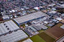 Luftaufnahme von L'Oreal Deutschland Logistikzentrum in Muggensturm im Bundesland Baden-Württemberg