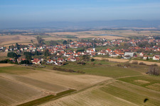 Seebach im Bundesland Bas-Rhin, Frankreich aus der Luft betrachtet