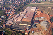 Niederbetschdorf im Bundesland Bas-Rhin, Frankreich aus der Luft