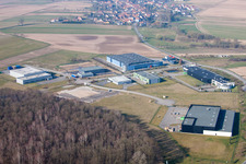 Schrägluftbild von Eschbach im Bundesland Bas-Rhin, Frankreich