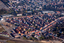 Bischwiller im Bundesland Bas-Rhin, Frankreich aus der Luft betrachtet