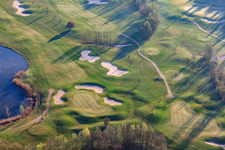 Golfanlage Landgut Dreihof - GOLF absolute am Morgen in Essingen im Bundesland Rheinland-Pfalz, Deutschland aus der Vogelperspektive