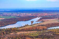 Baggersee Rohrköpfle in Linkenheim-Hochstetten im Bundesland Baden-Württemberg, Deutschland