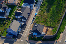 Neubaugebiet Ost (Im Holderbusch) in Minfeld im Bundesland Rheinland-Pfalz, Deutschland aus der Luft betrachtet