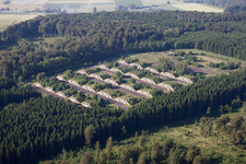 Bunker- Gebäudekomplex und Munitionsdepot auf dem militärischen Übungsgelände im Ortsteil Bellersen in Brakel im Ortsteil Bredenborn in Marienmünster im Bundesland Nordrhein-Westfalen, Deutschland