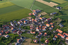 Dorf - Ansicht im Ortsteil Manrode in Borgentreich im Bundesland Nordrhein-Westfalen, Deutschland