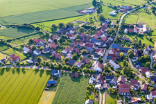 Dorfansicht im Ortsteil Tietelsen in Beverungen im Bundesland Nordrhein-Westfalen, Deutschland