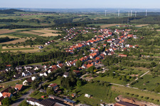 Dorfansicht im Ortsteil Langenthal in Trendelburg im Bundesland Hessen, Deutschland