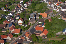 Kirche St. Bartholomäus im Ortsteil Haarbrück in Beverungen im Bundesland Nordrhein-Westfalen, Deutschland