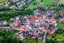 Dorf - Ansicht im Ortsteil Reuchelheim in Arnstein im Bundesland Bayern, Deutschland
