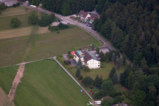 Schwann, Hotel Adlerhof im Ortsteil Conweiler in Straubenhardt im Bundesland Baden-Württemberg, Deutschland