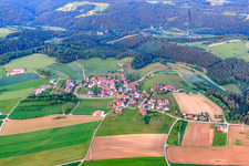 Luftbild von Dorfansicht aus Westen im Ortsteil Münzdorf in Hayingen im Bundesland Baden-Württemberg, Deutschland