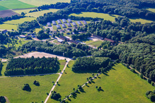 Hofsiedlung im Ortsteil Breithülen in Heroldstatt im Bundesland Baden-Württemberg, Deutschland