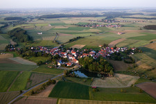 Dorf - Ansicht im Ortsteil Uigendorf in Unlingen im Bundesland Baden-Württemberg, Deutschland