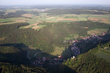 Luftbild von Ortsteil Hundersingen in Münsingen im Bundesland Baden-Württemberg, Deutschland