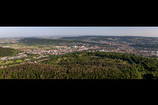 Panorama Perspektive Ortsansicht der Straßen und Häuser der Wohngebiete in Tübingen im Bundesland Baden-Württemberg, Deutschland