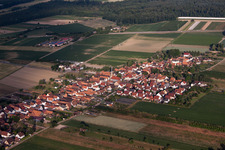 Erlenbach bei Kandel im Bundesland Rheinland-Pfalz, Deutschland von oben