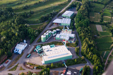 Gelände der aufgeschütteten Mülldeponie des Zweckverband Abfallbehandlung Kahlenberg in Ringsheim im Bundesland Baden-Württemberg, Deutschland