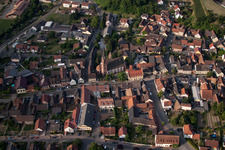 Eichstetten am Kaiserstuhl im Bundesland Baden-Württemberg, Deutschland aus der Vogelperspektive