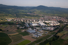 Ortsansicht der Straßen und Häuser der Wohngebiete in Bötzingen im Bundesland Baden-Württemberg, Deutschland