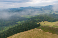 Schrägluftbild von Ortsteil Sieblos in Poppenhausen im Bundesland Hessen, Deutschland