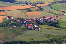 Dorfansicht aus Osten im Ortsteil Malkes in Fulda im Bundesland Hessen, Deutschland