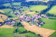Dorfansicht aus Norden im Ortsteil Brandlos in Hosenfeld im Bundesland Hessen, Deutschland
