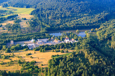 Exide Technologies GmbH am Thiergartenweiher in Büdingen im Bundesland Hessen, Deutschland