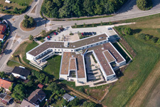 Gebäude des Seniorenzentrums Alten- und Pflegeheim St. Josef in Steinegg in Neuhausen im Bundesland Baden-Württemberg, Deutschland