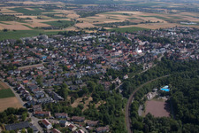 Luftaufnahme von Ortsteil Höfingen in Leonberg im Bundesland Baden-Württemberg, Deutschland