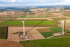 Windpark in Béthencourt-sur-Mer im Bundesland Somme, Frankreich