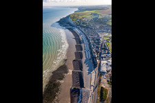 Luftaufnahme von Plage in Mers-les-Bains im Bundesland Somme, Frankreich