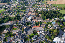 Drohnenaufname von Friville-Escarbotin im Bundesland Somme, Frankreich