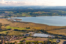 Luftbild von Wollmatinger Ried im Ortsteil Lindenbühl in Reichenau im Bundesland Baden-Württemberg, Deutschland