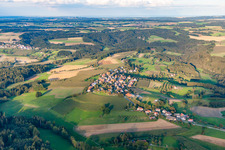 Dorfansicht im Ortsteil Taisersdorf in Owingen im Bundesland Baden-Württemberg, Deutschland