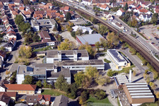 Luftbild von Schulgebäude der Ludwig-Marum-Gymnasium Pfinztal im Ortsteil Berghausen in Pfinztal im Bundesland Baden-Württemberg, Deutschland