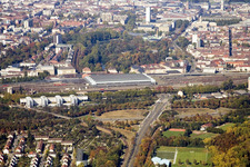 Karlsruhe Hauptbahnhof von Süden im Ortsteil Südweststadt im Bundesland Baden-Württemberg, Deutschland