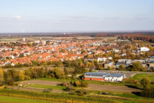 Drohnenaufname von Bienwaldhalle Kandel im Bundesland Rheinland-Pfalz, Deutschland