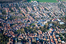 Luftbild von Grundschule Bellheim im Bundesland Rheinland-Pfalz, Deutschland