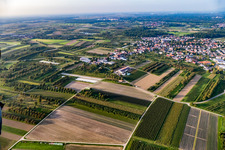 Luftaufnahme von Ortsteil Zusenhofen in Oberkirch im Bundesland Baden-Württemberg, Deutschland